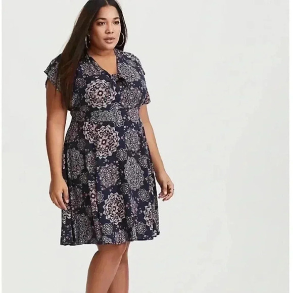 Torrid - Picture 1 of 3